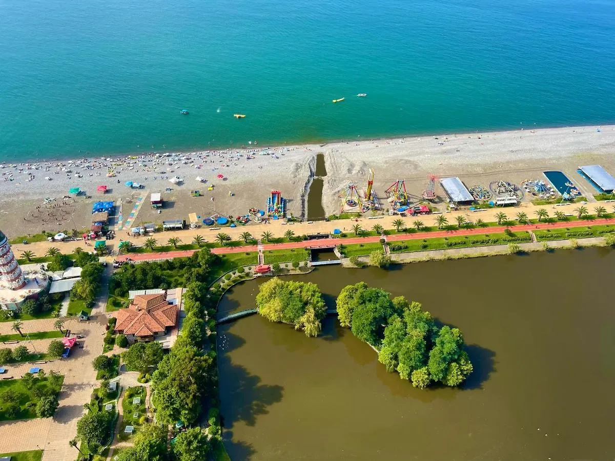 Aparthotel Hellobatumi Gruzja