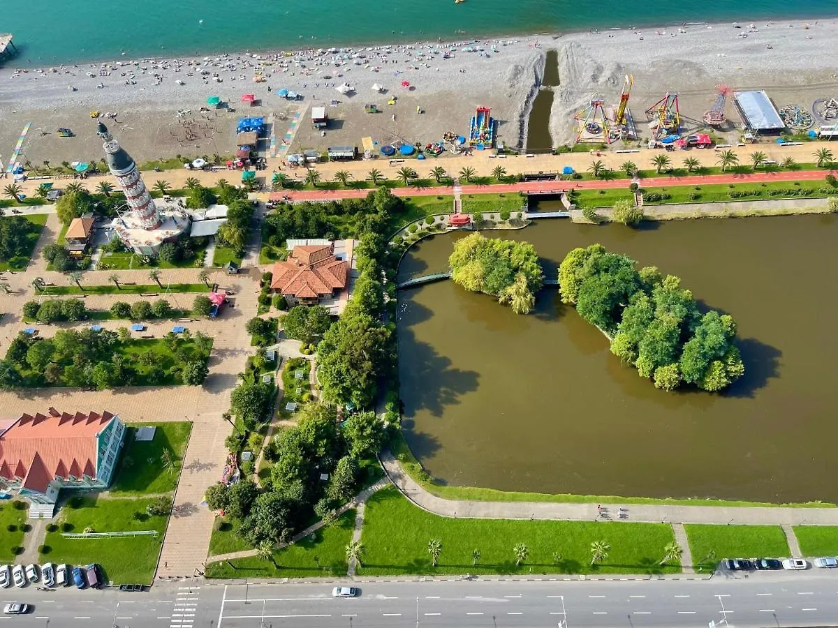Aparthotel Hellobatumi