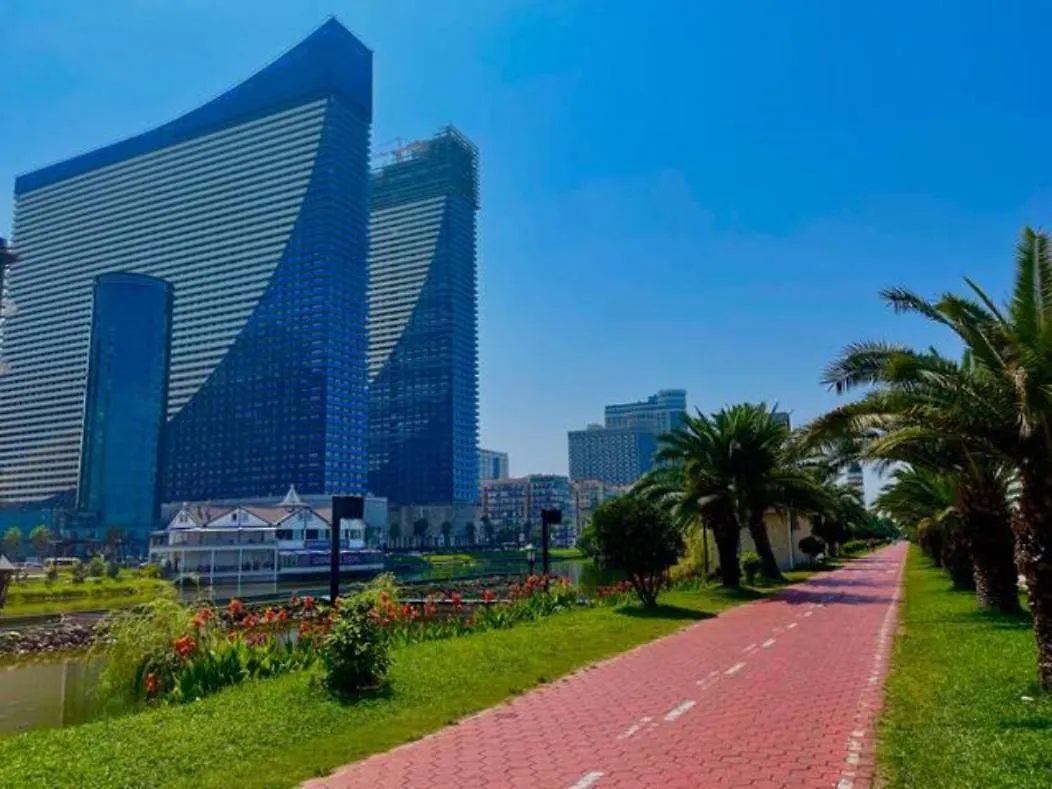 الشقق الفندقية Helloباتومي 4*, باتومي جورجيا